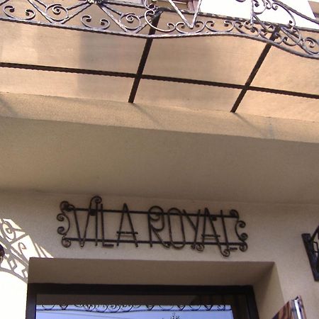 Hotel Vila Royal Bacău Exterior foto