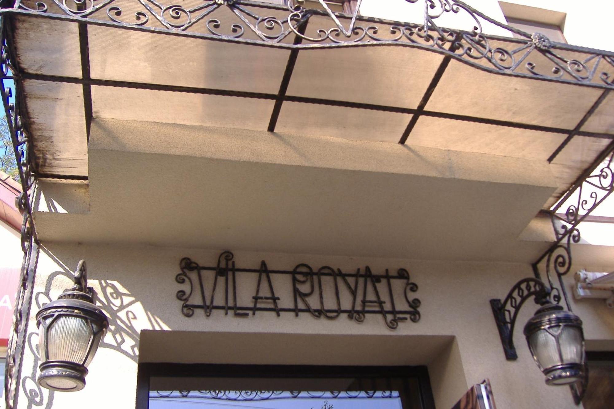 Vila Royal Bacău Exterior foto